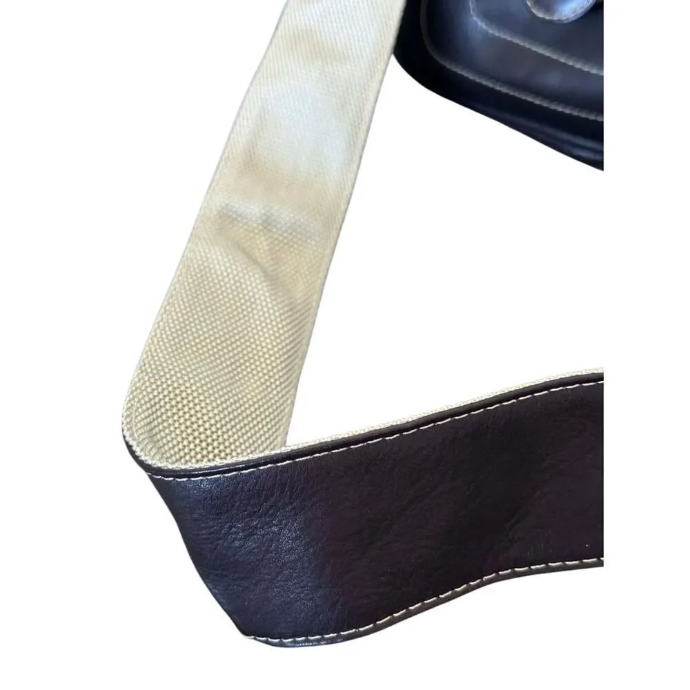 Latico Adventurer Leather Messenger Bag